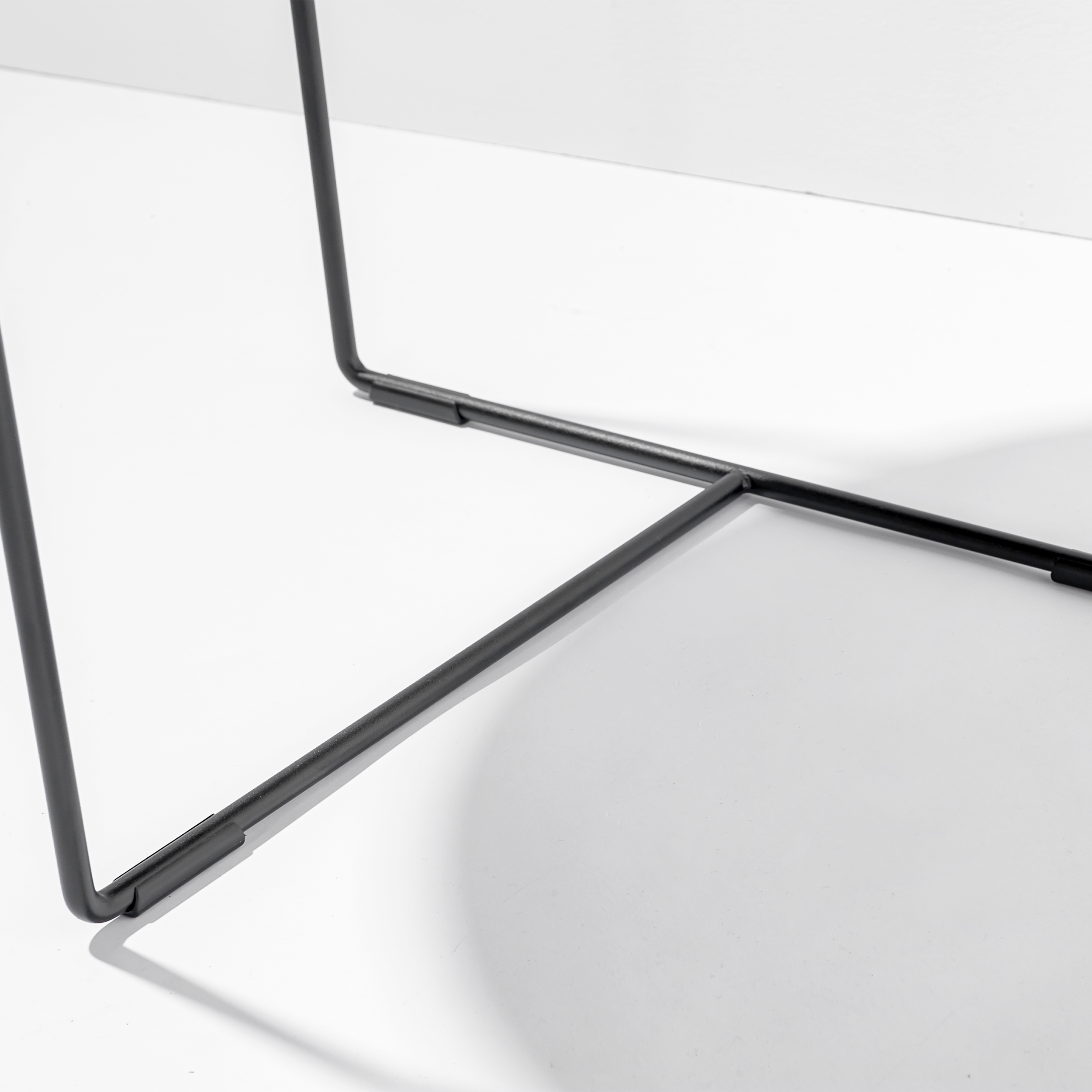 GRID 02 Beistelltisch