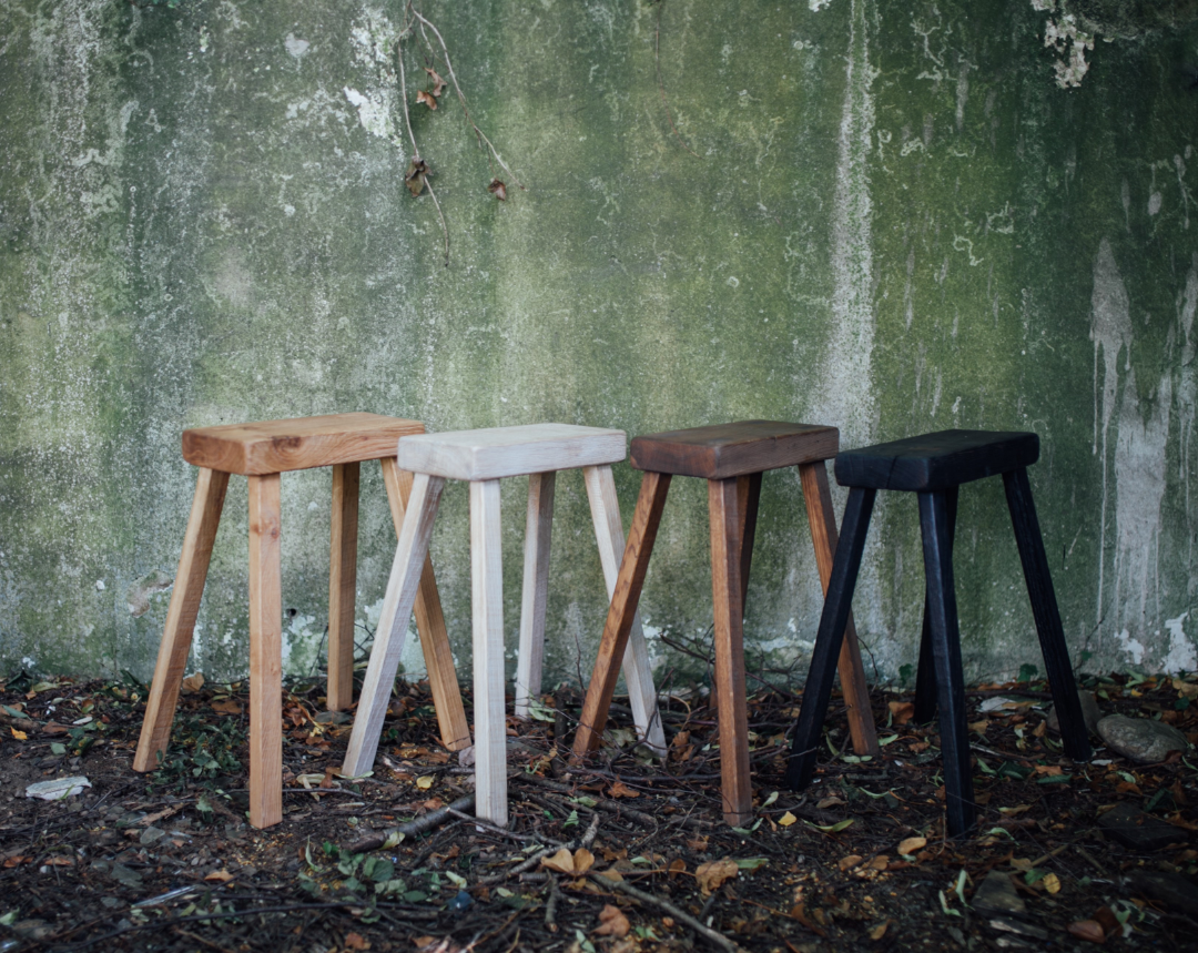 MILLI Hocker