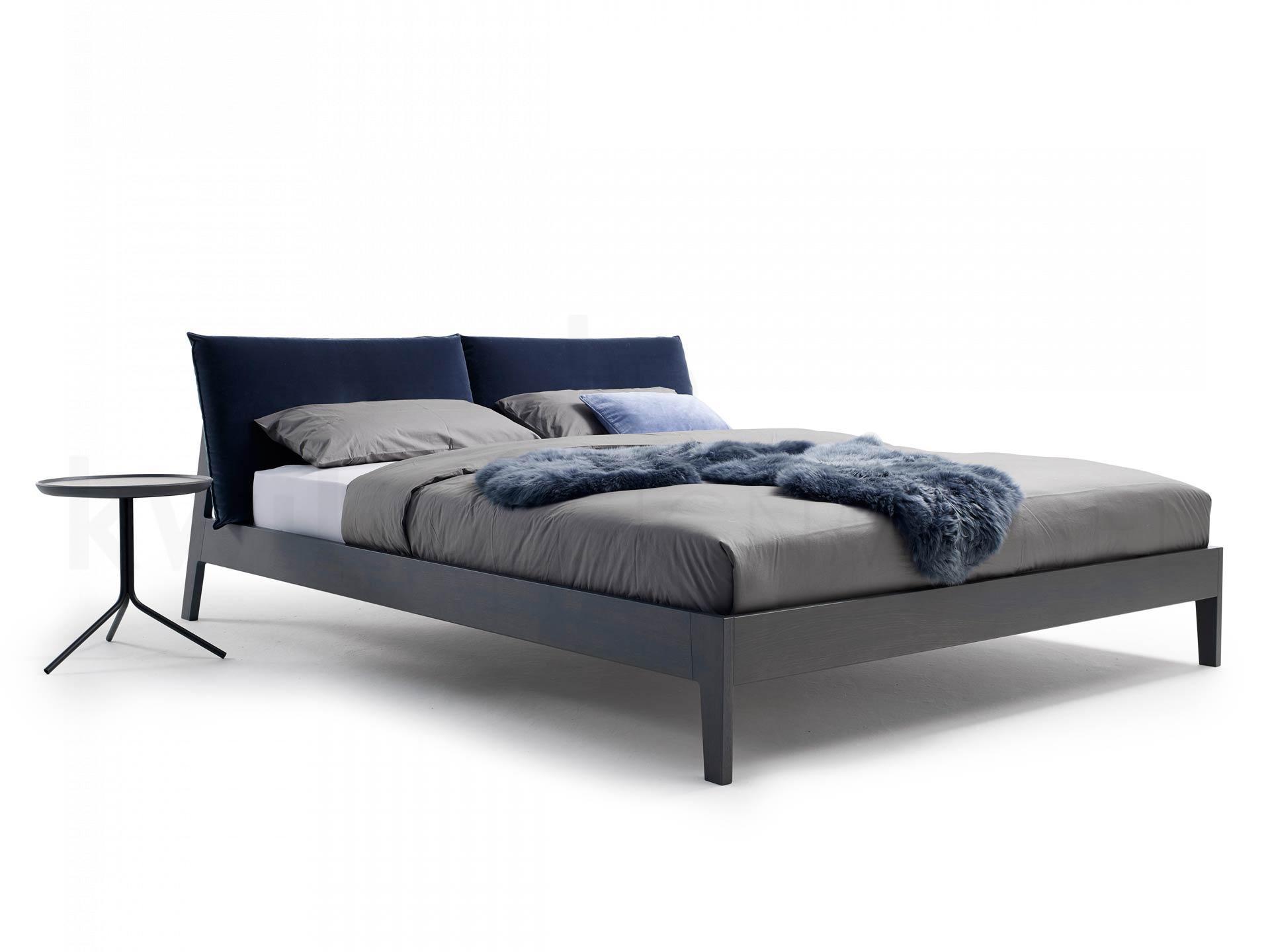 moeller-design-alva-holzbett-kissen-leder-stoff-074kyxEpJaFRFyr ALVA Holzbett