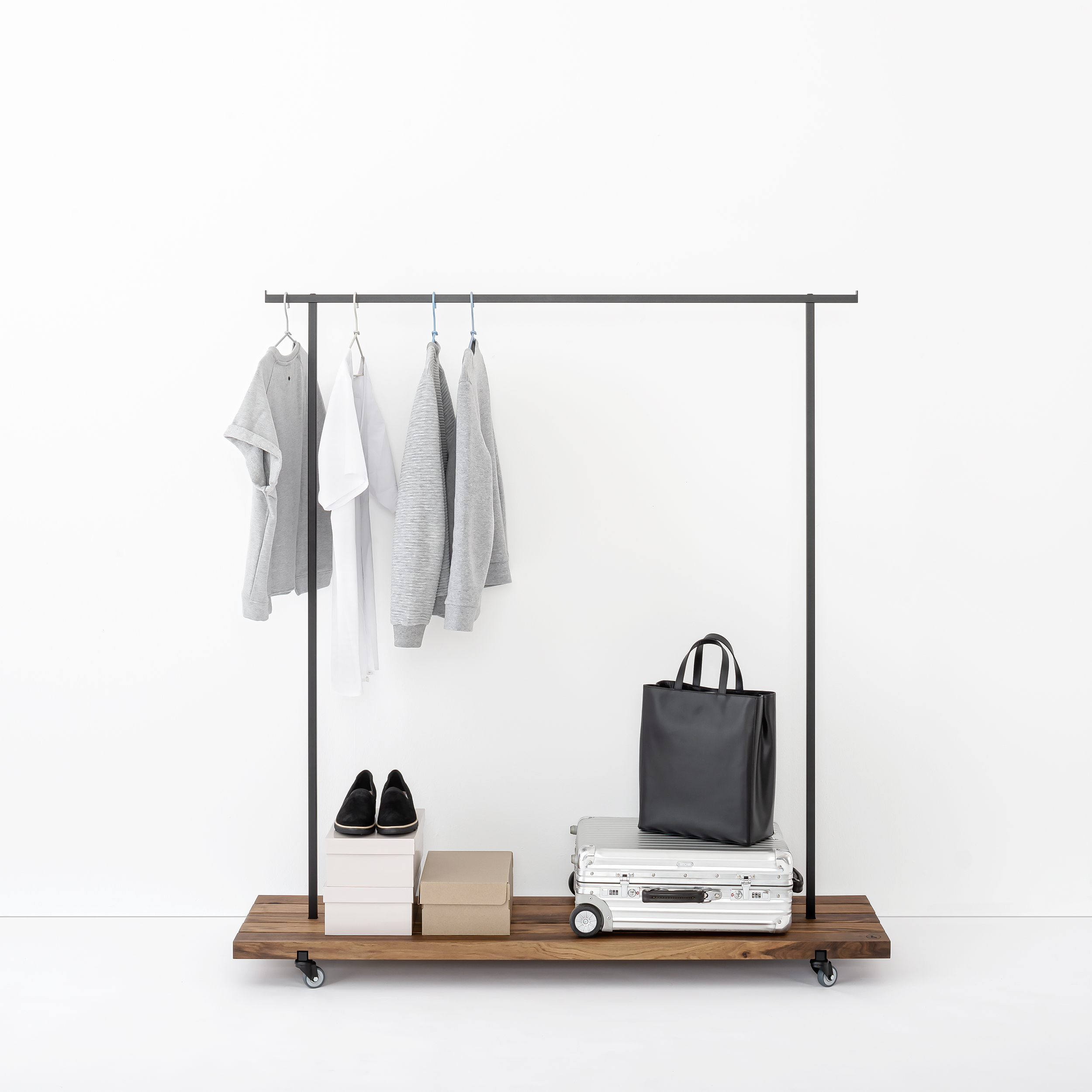Kleiderstange   S | M | L