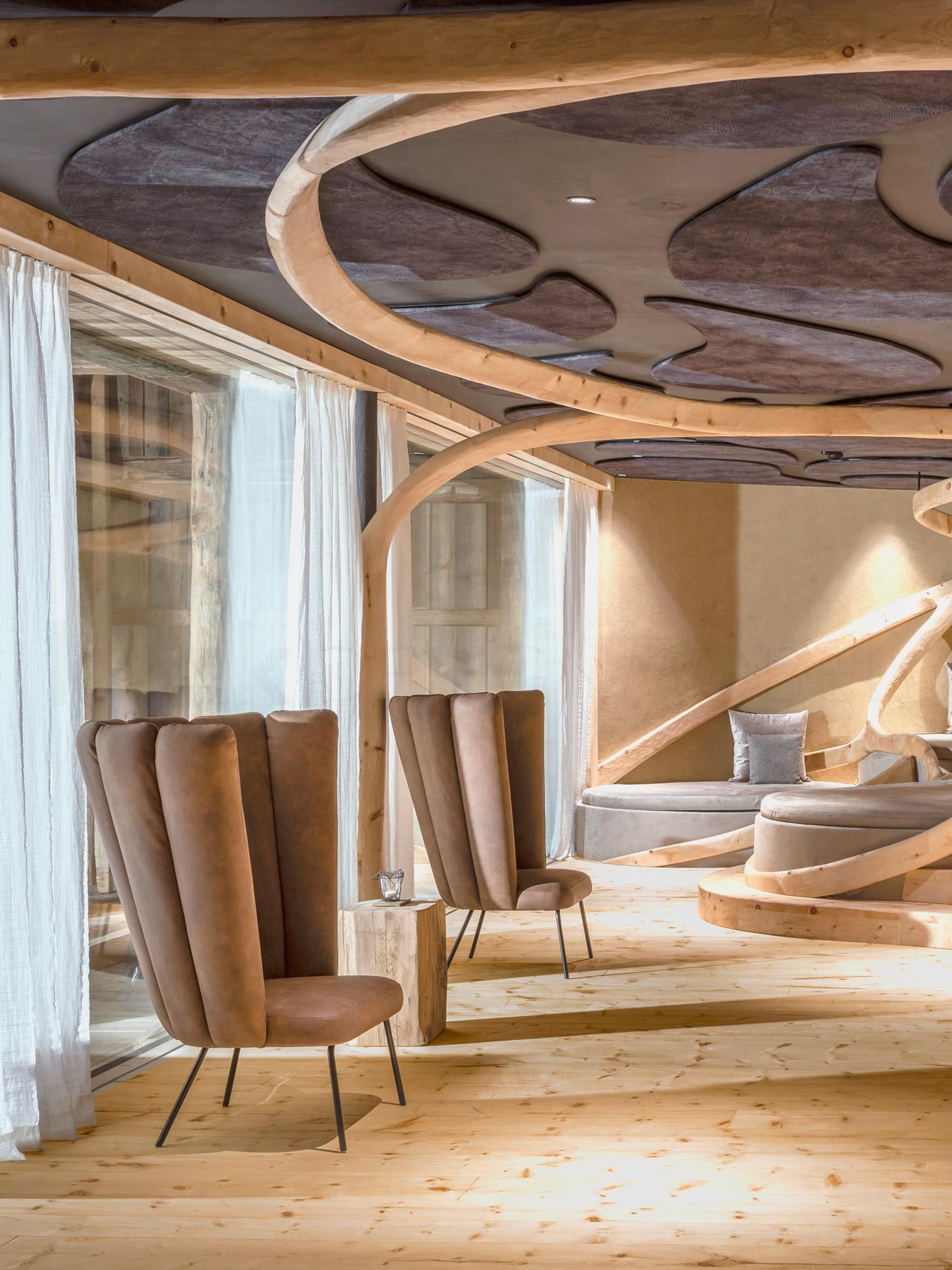 GAIA CALICE LOUNGE Sessel
