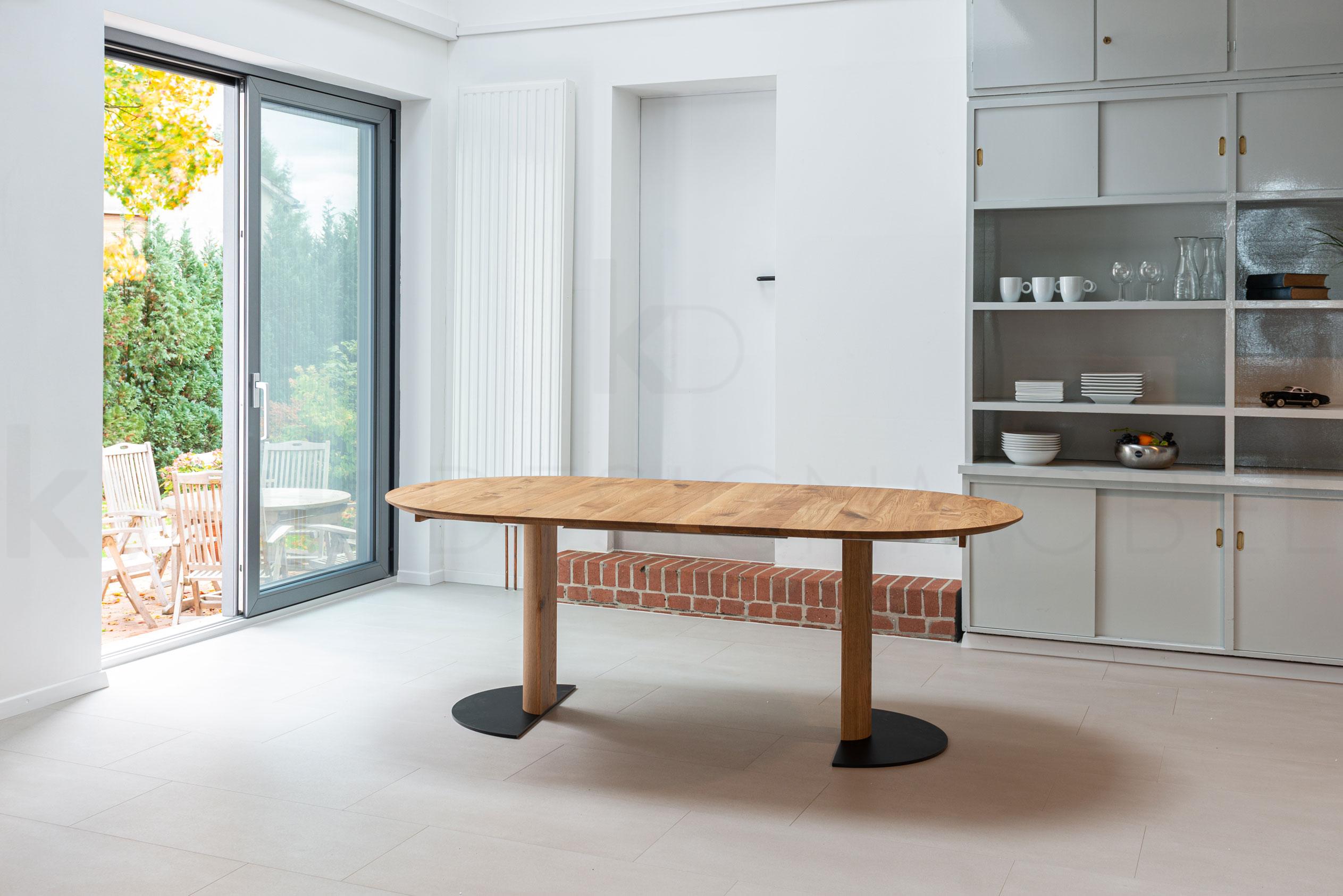 DOMINO PLUS Tisch mit Ausziehfunktion