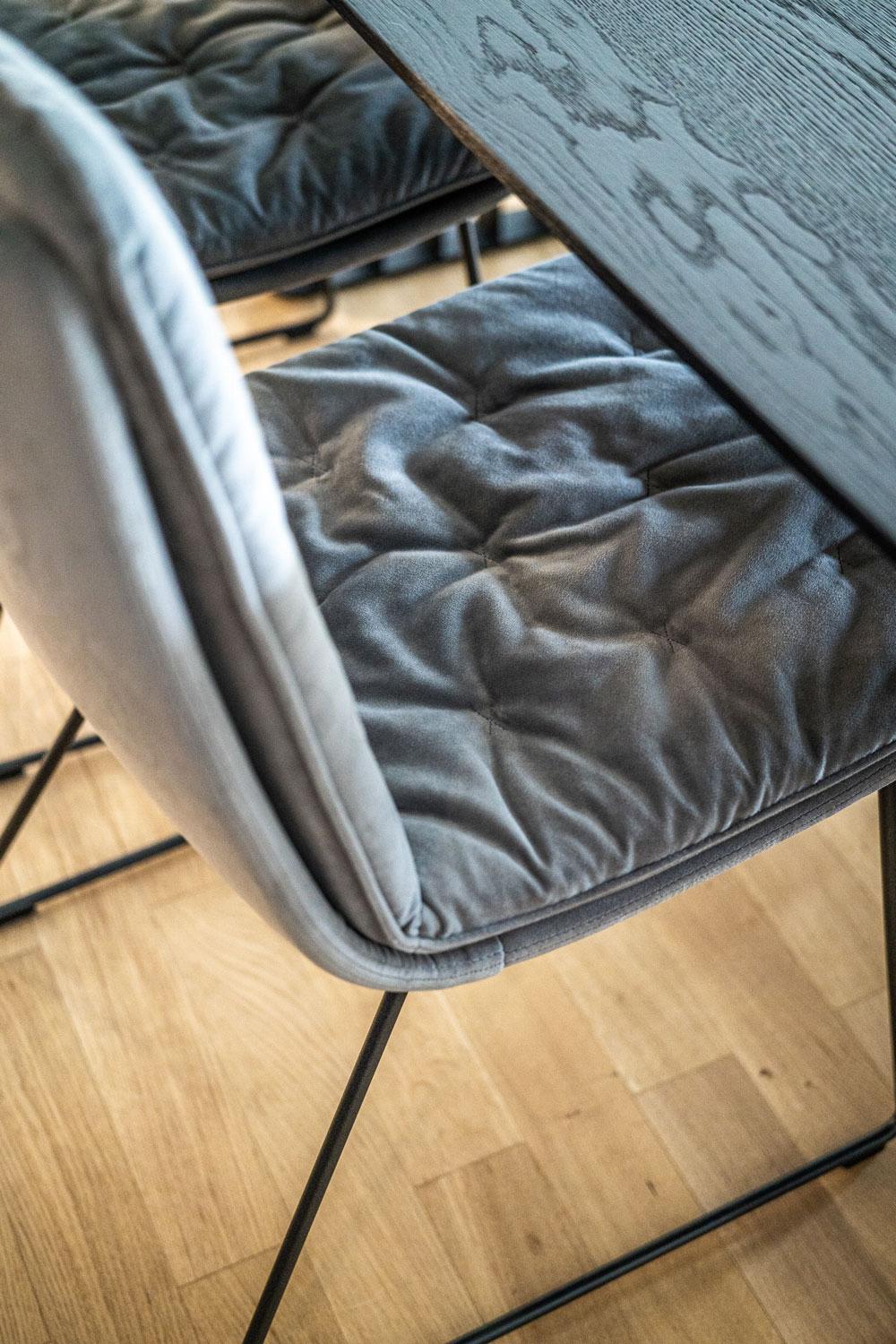 ARVA STITCH Stuhl