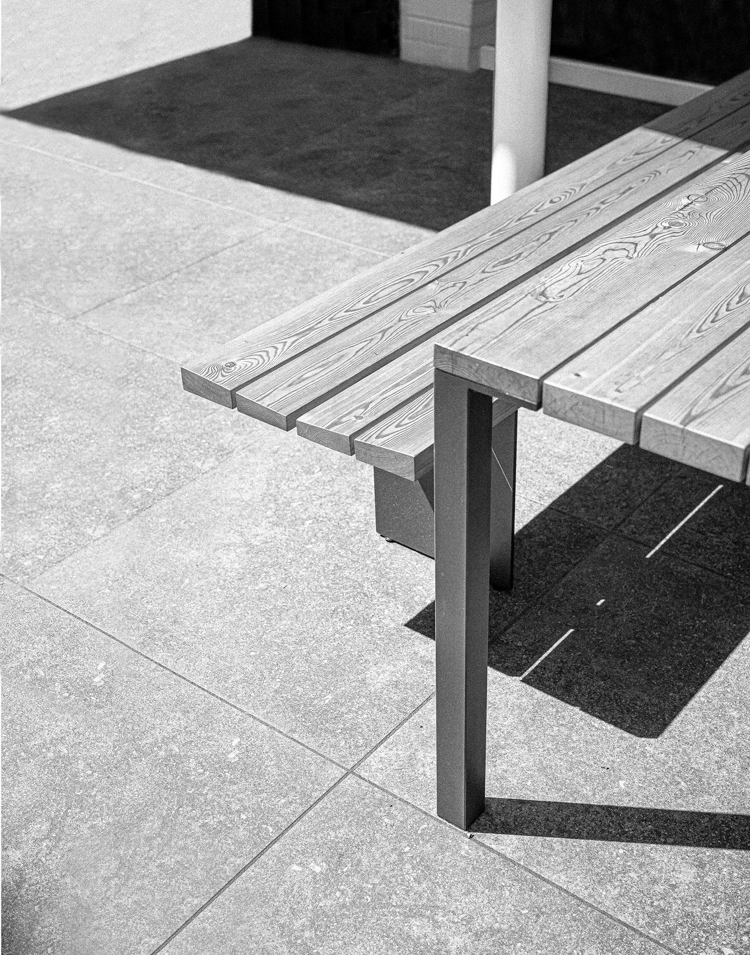 FERRO LINE OUTDOOR Tisch
